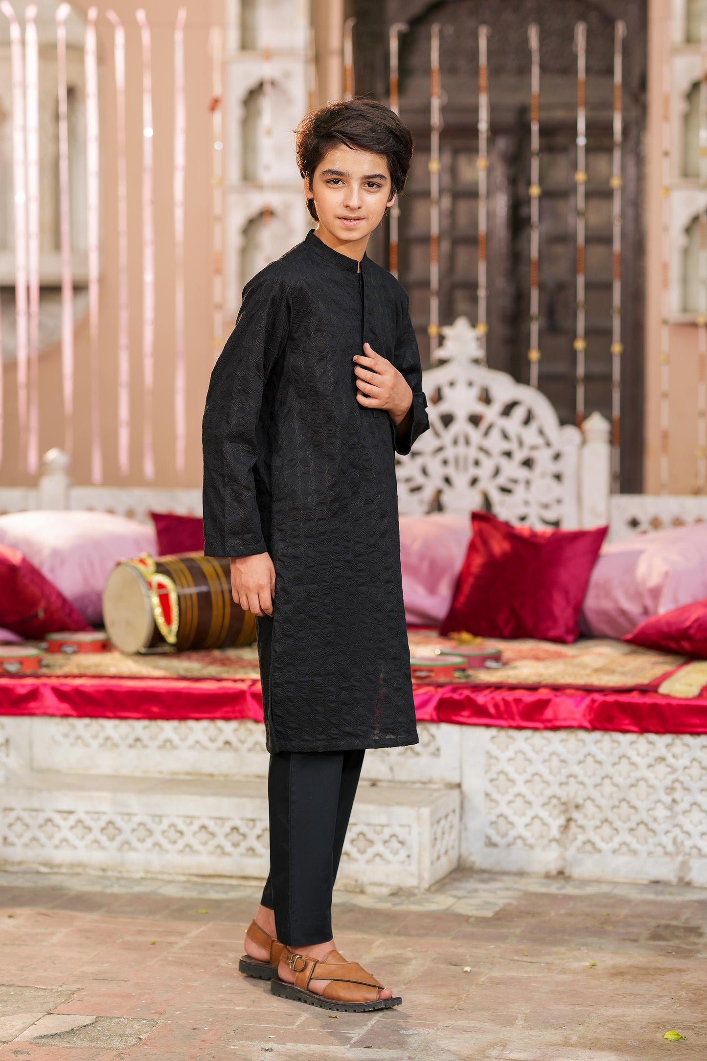 Embroidered Kurta (MSFBK-885)