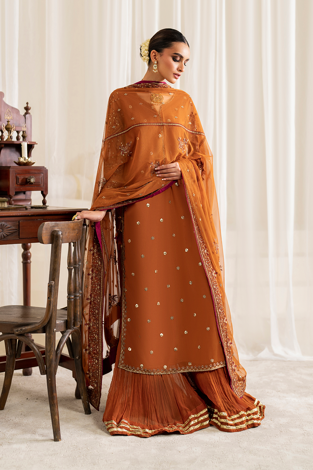 UE-287 Embroidered Net