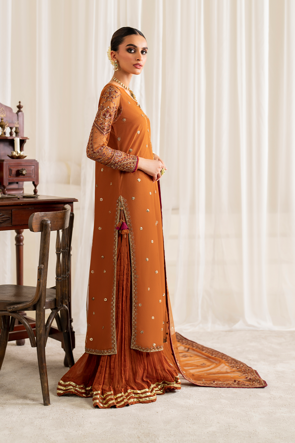 UE-287 Embroidered Net