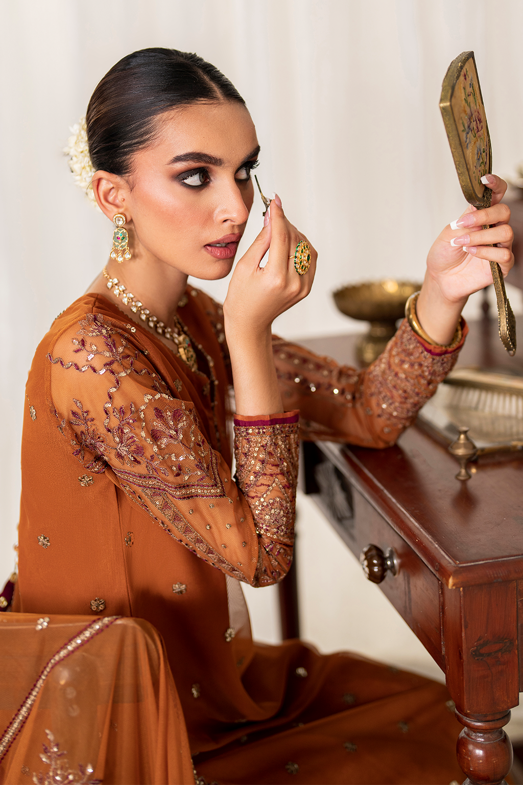 UE-287 Embroidered Net