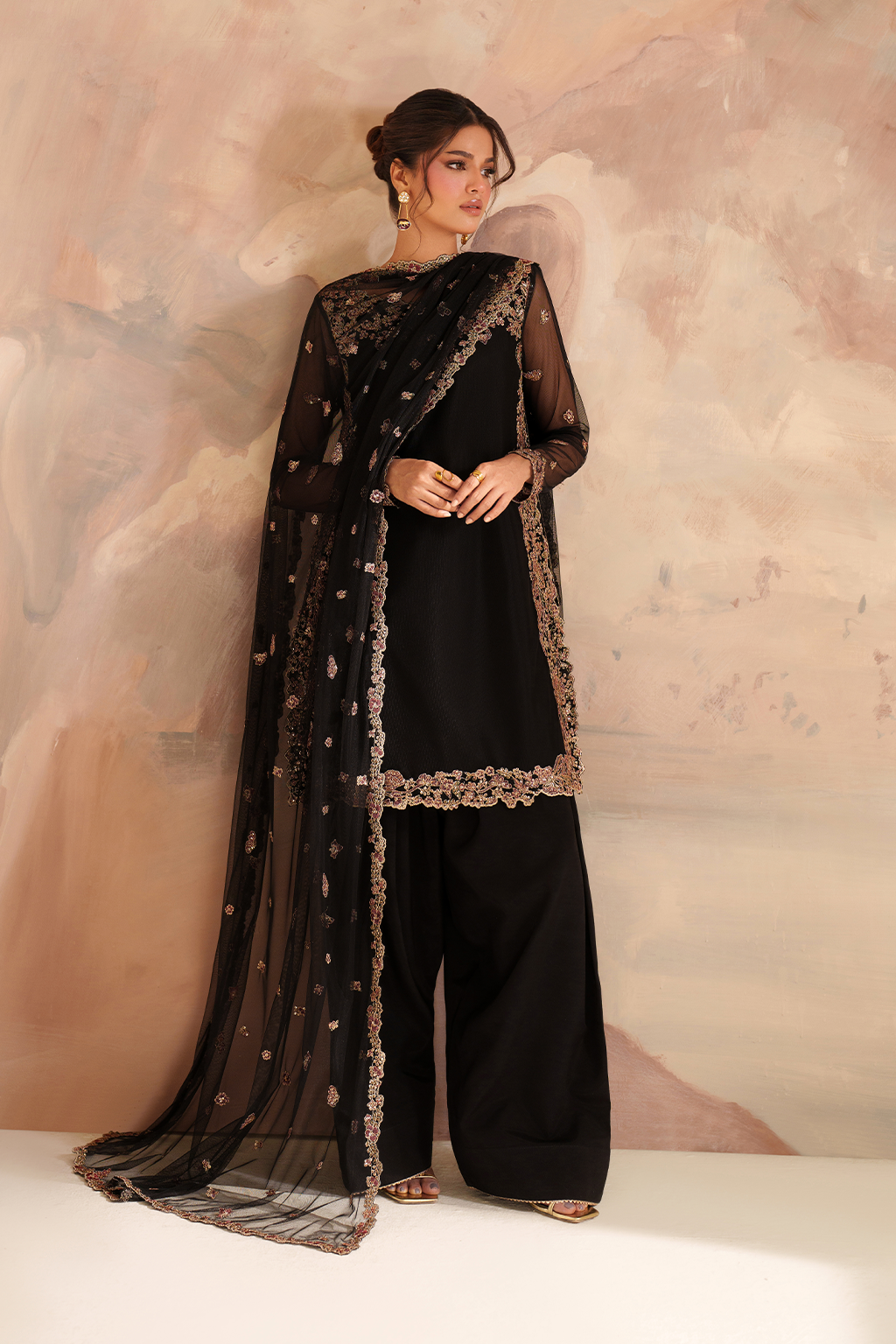 CC-77 Embroidered Net