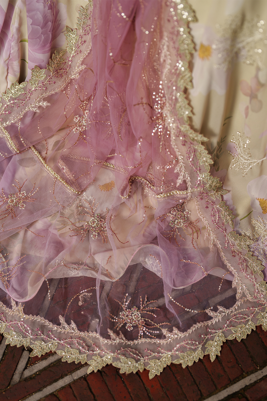 UE-546 Embroidered Chiffon