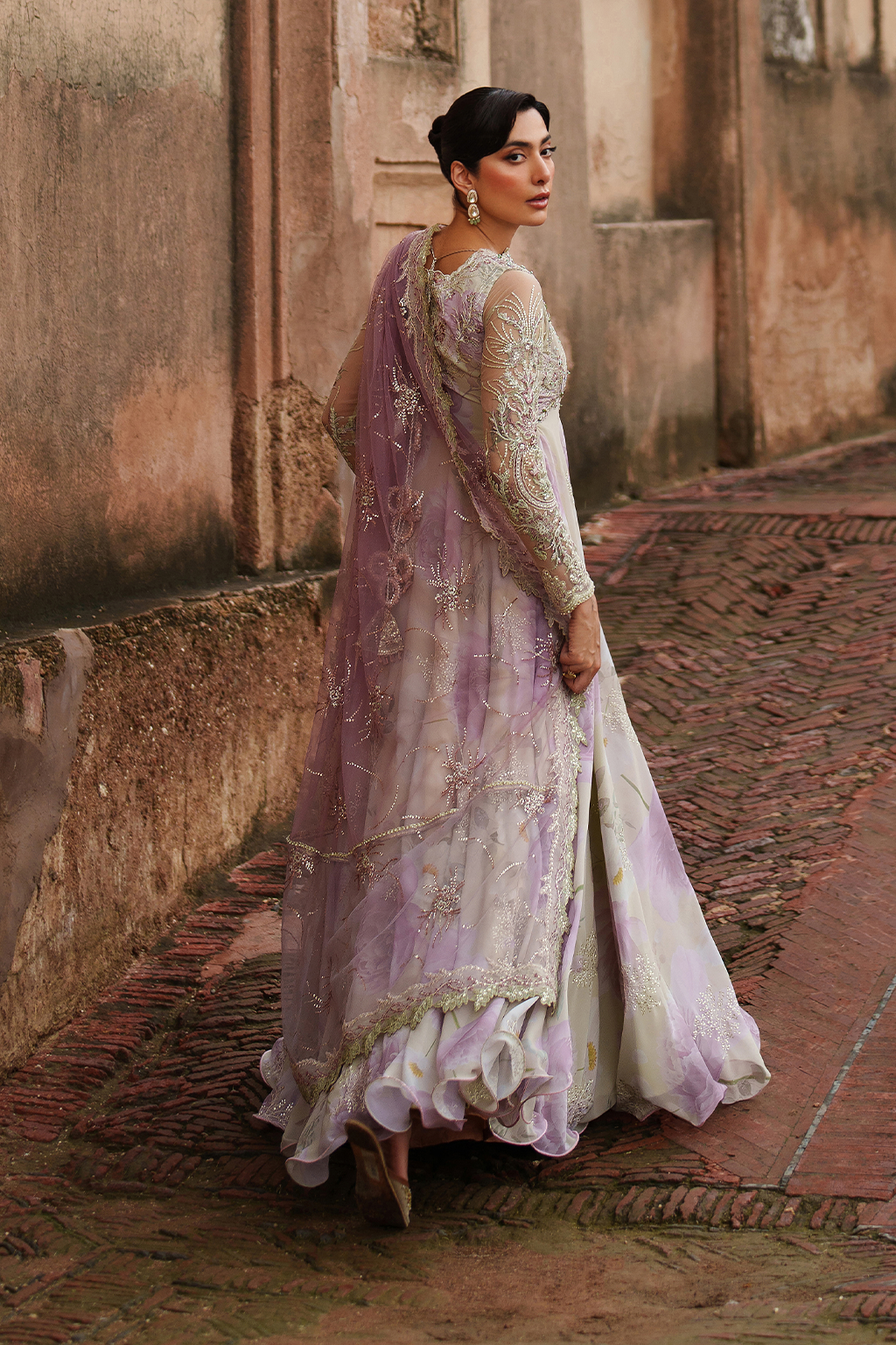 UE-546 Embroidered Chiffon