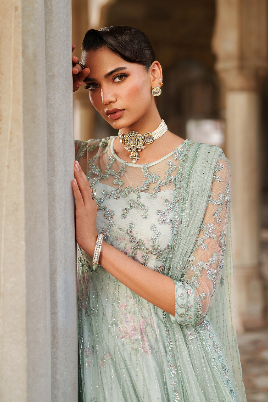 UE-553 Embroidered Net