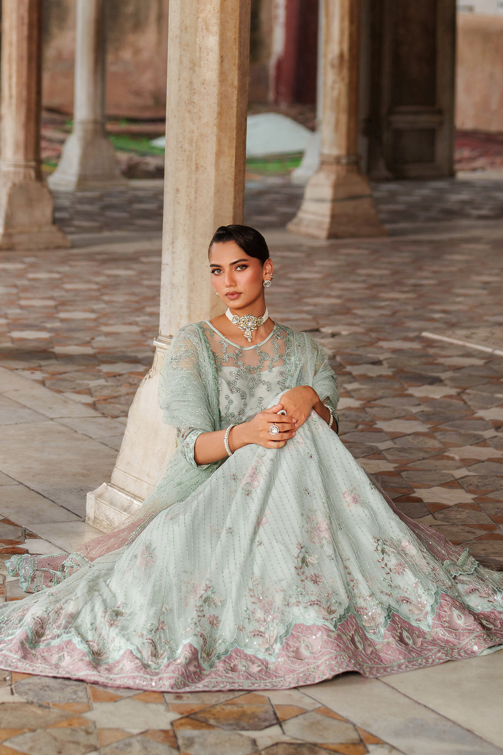 UE-553 Embroidered Net