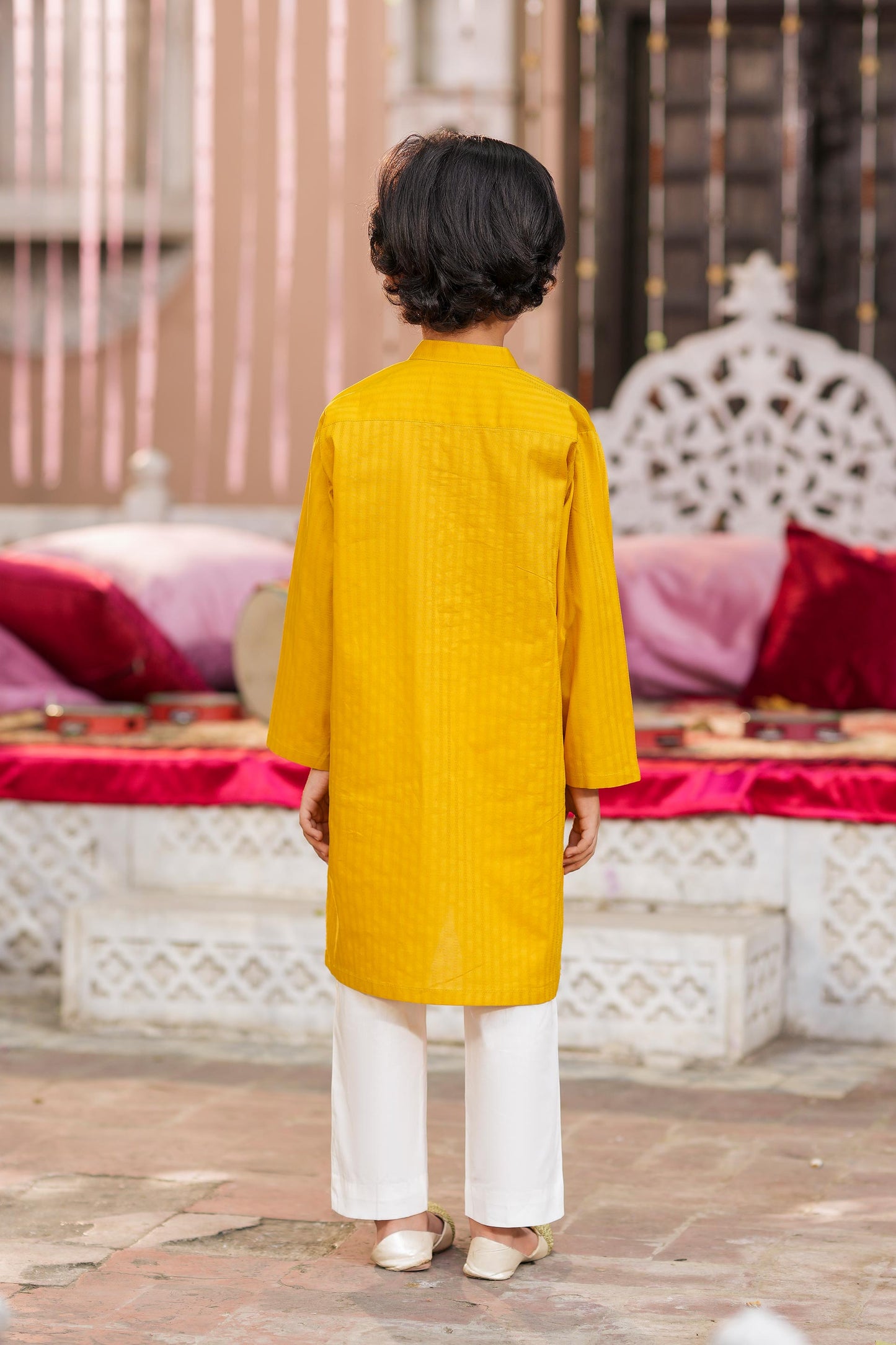 Kurta With Embroidery (FBK-S883)