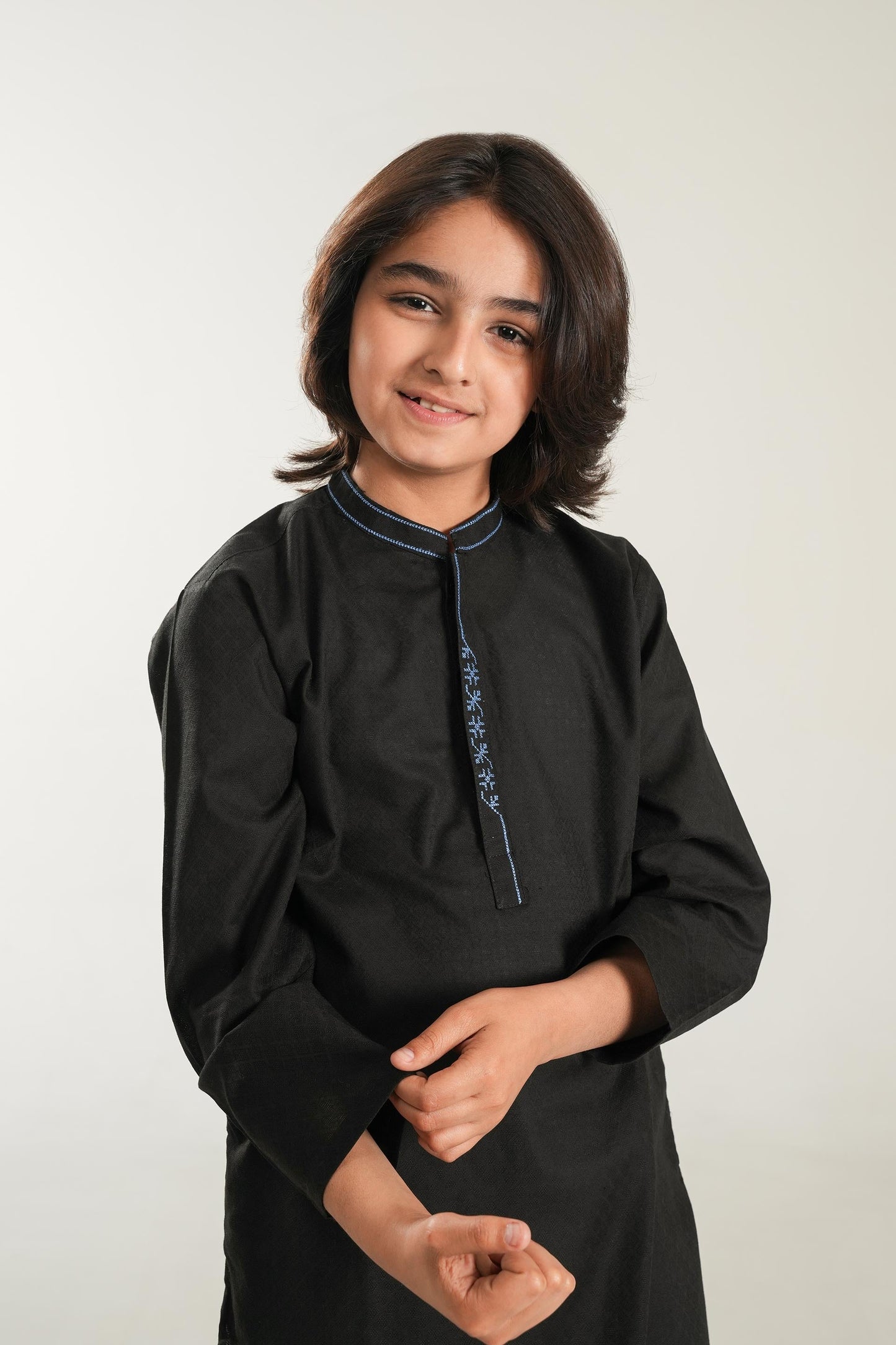 Kurta With Embroidery (FBSK-841)
