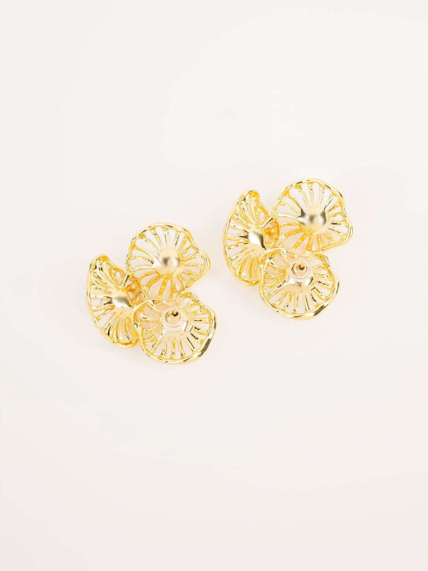 Floral Pearl Earrings