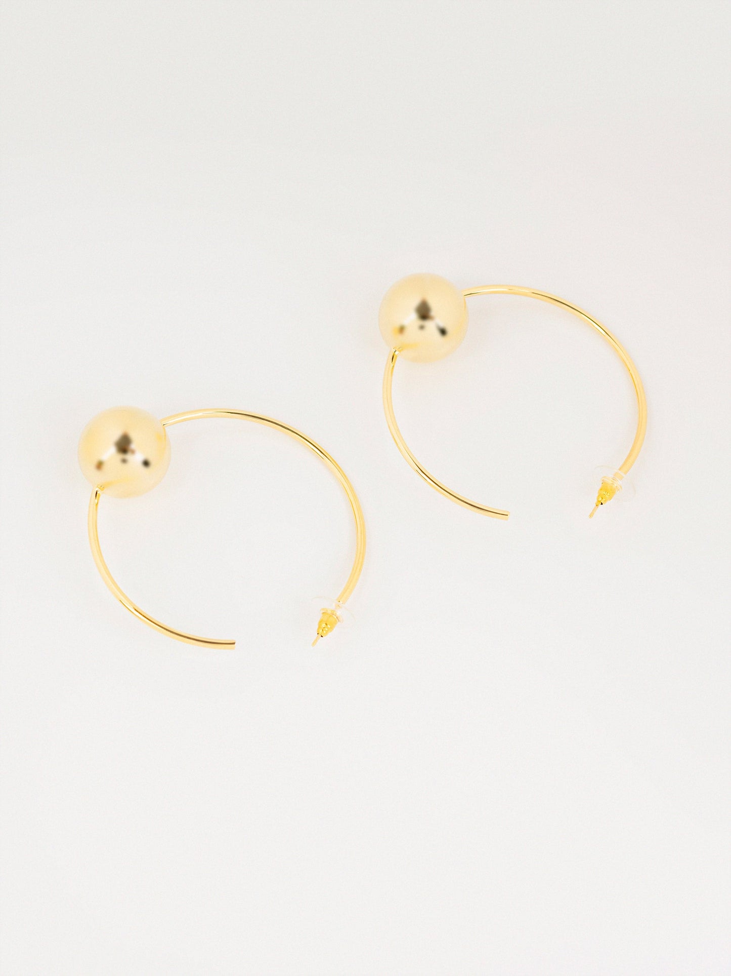 Minimal Hoop Earrings