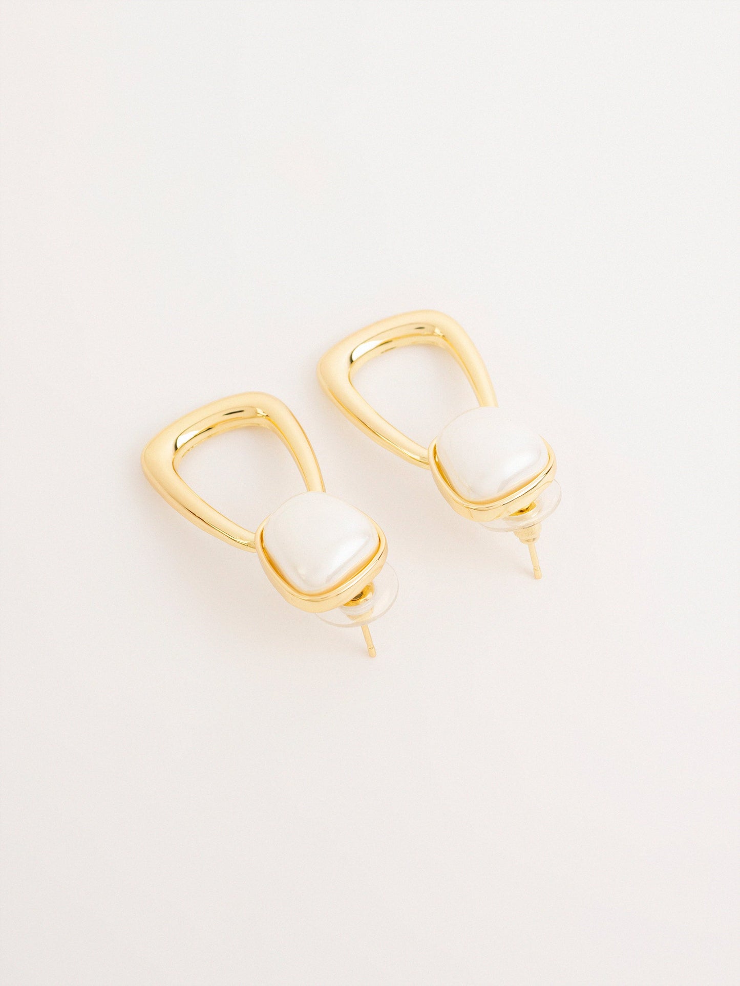 Pearl Drop Earrings