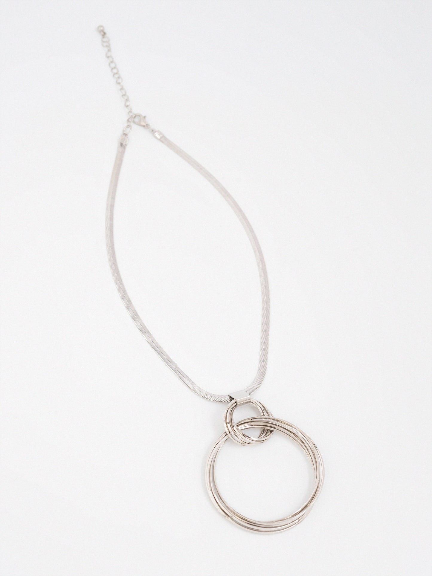 Circle Pendant Necklace
