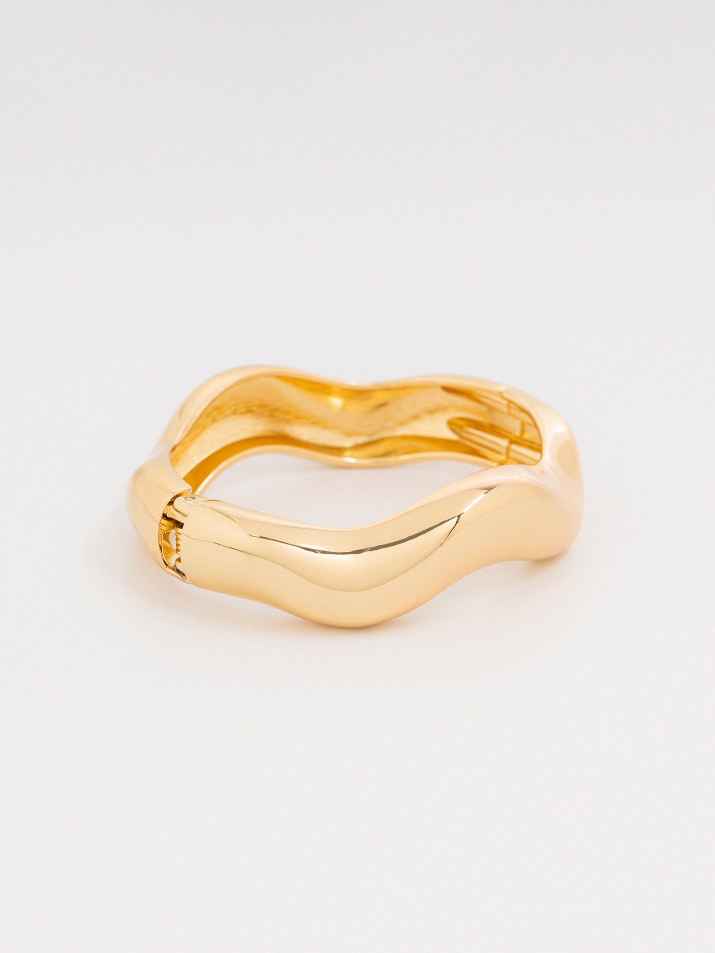 Wavy Bangle Bracelet