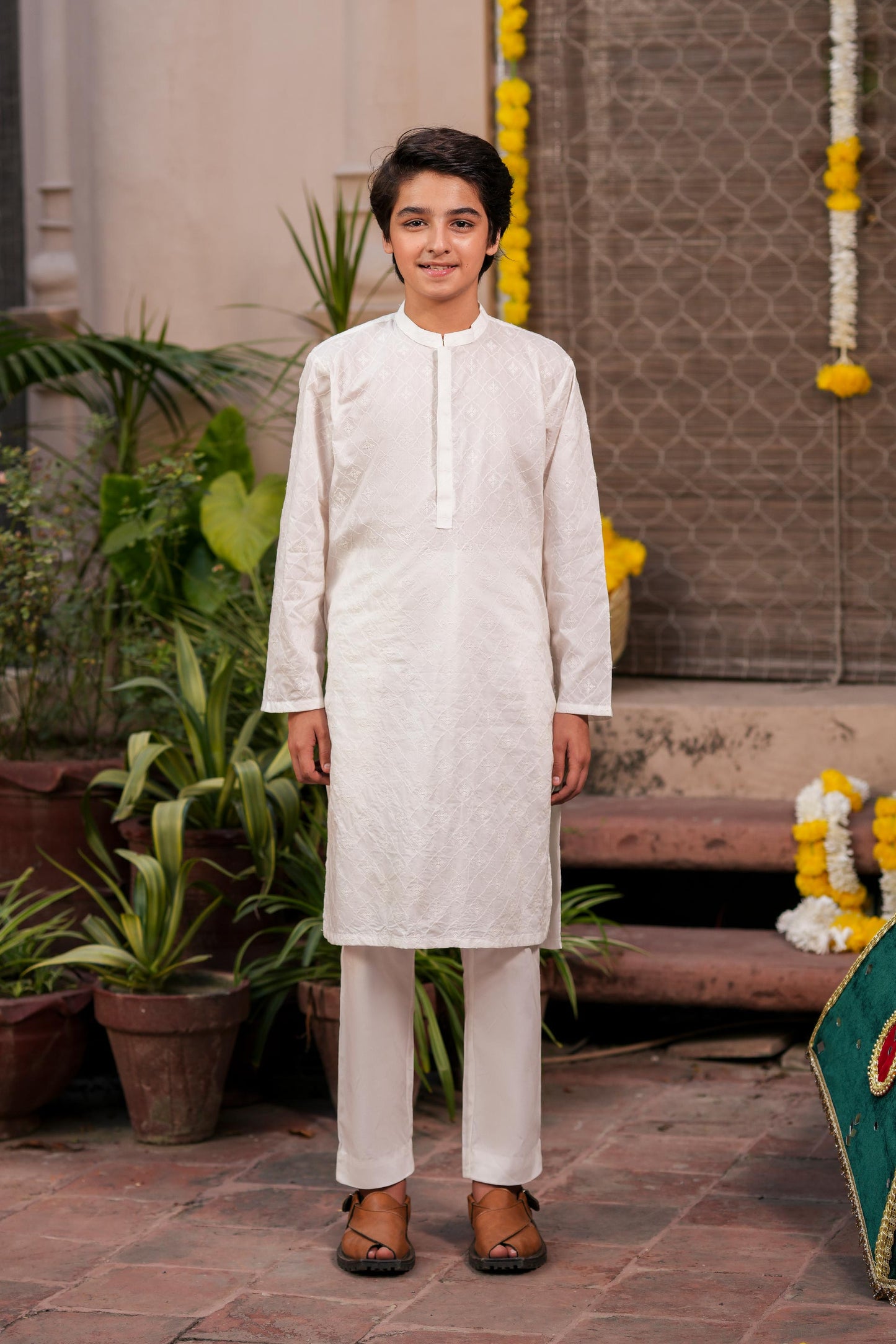 Embroidered Kurta (MSFBK-884)