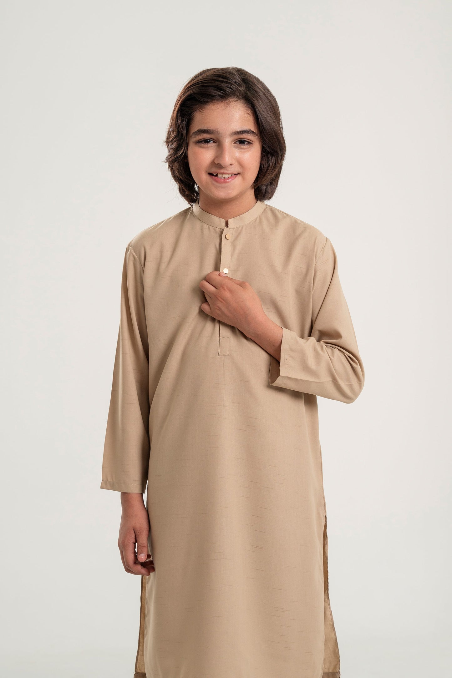 Kurta With Embroidery & Trousers (MSFBSK-874)