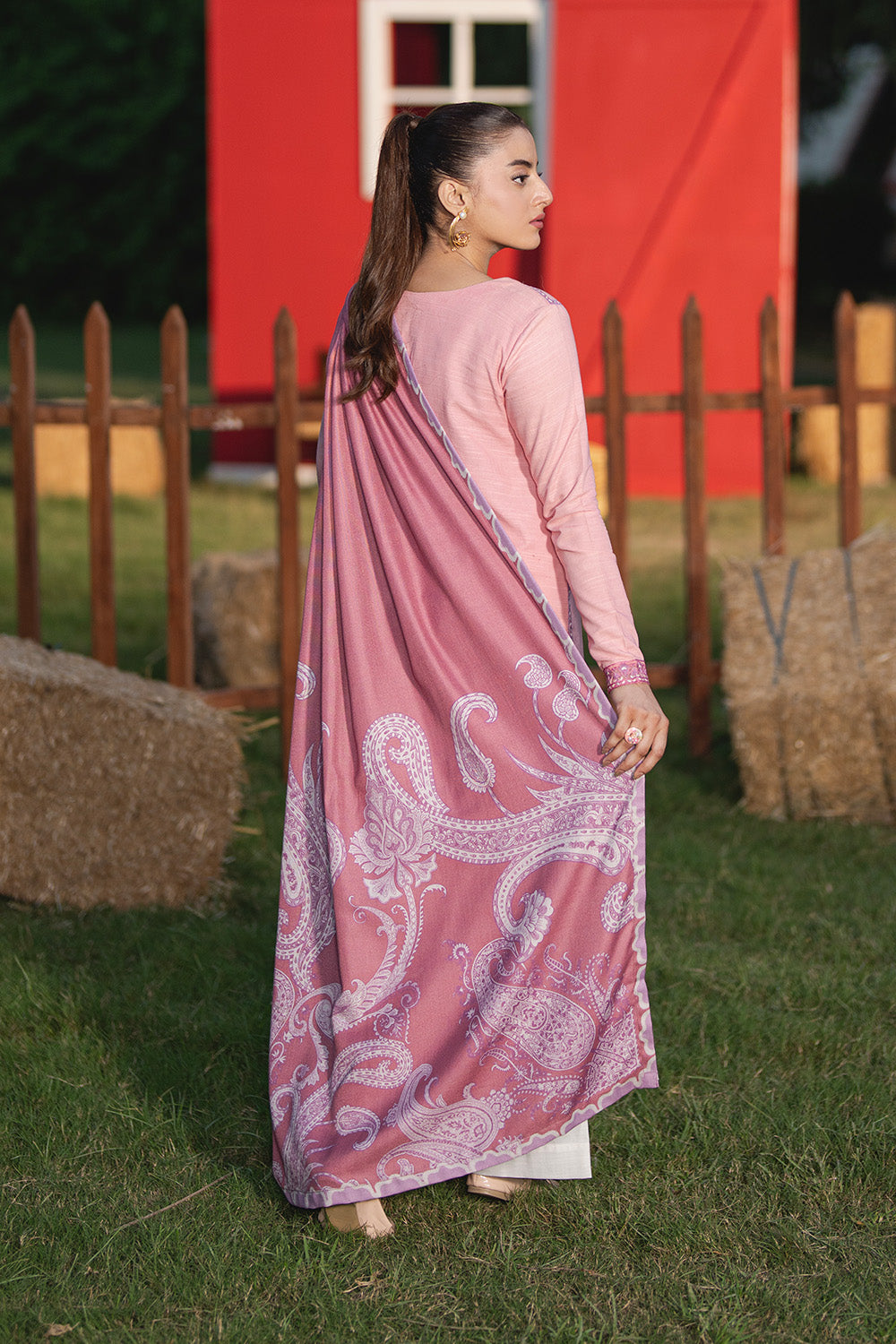 GULNAZ - MSS5761