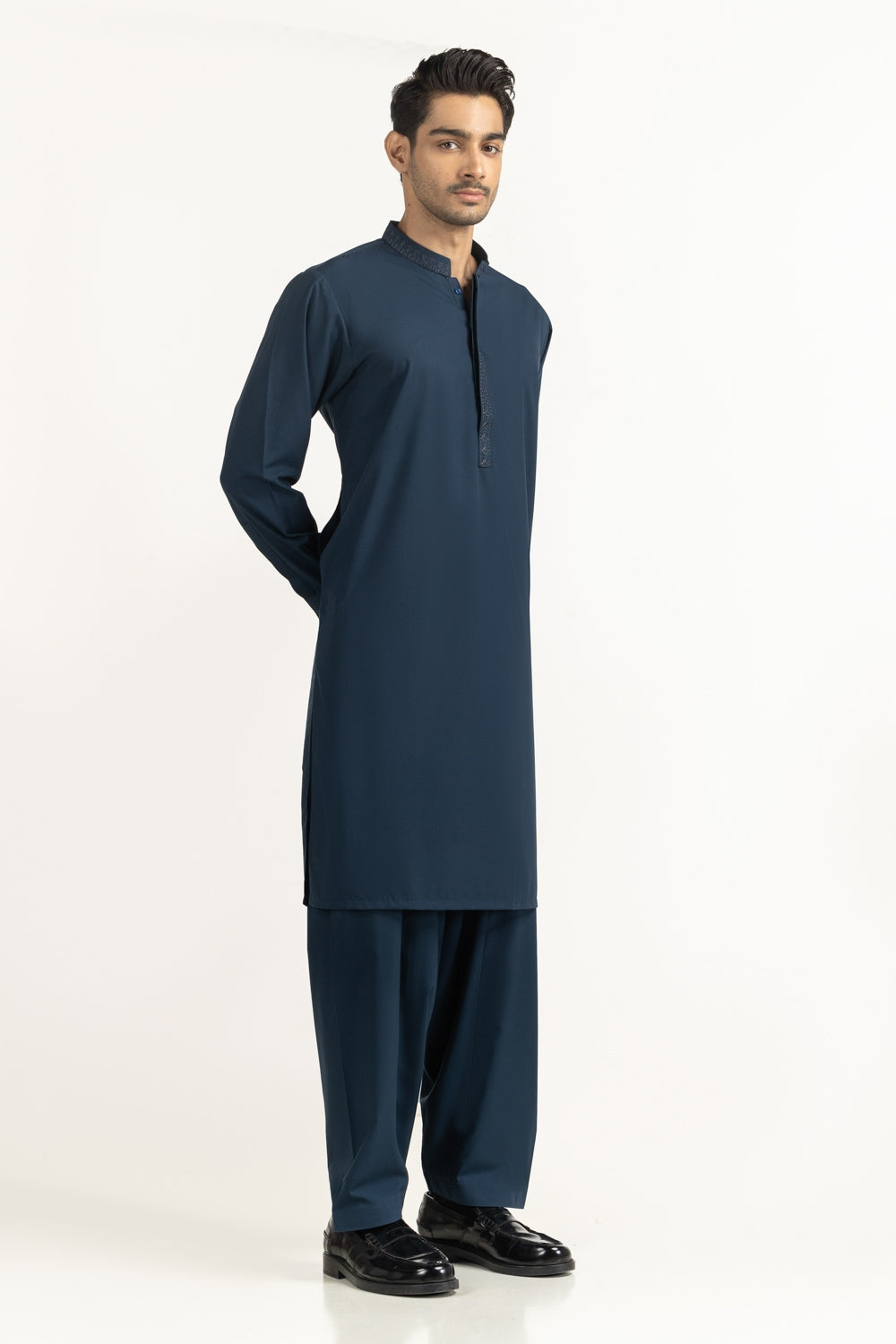 Regular Fit Embroidered Suits SK-EMB25-019