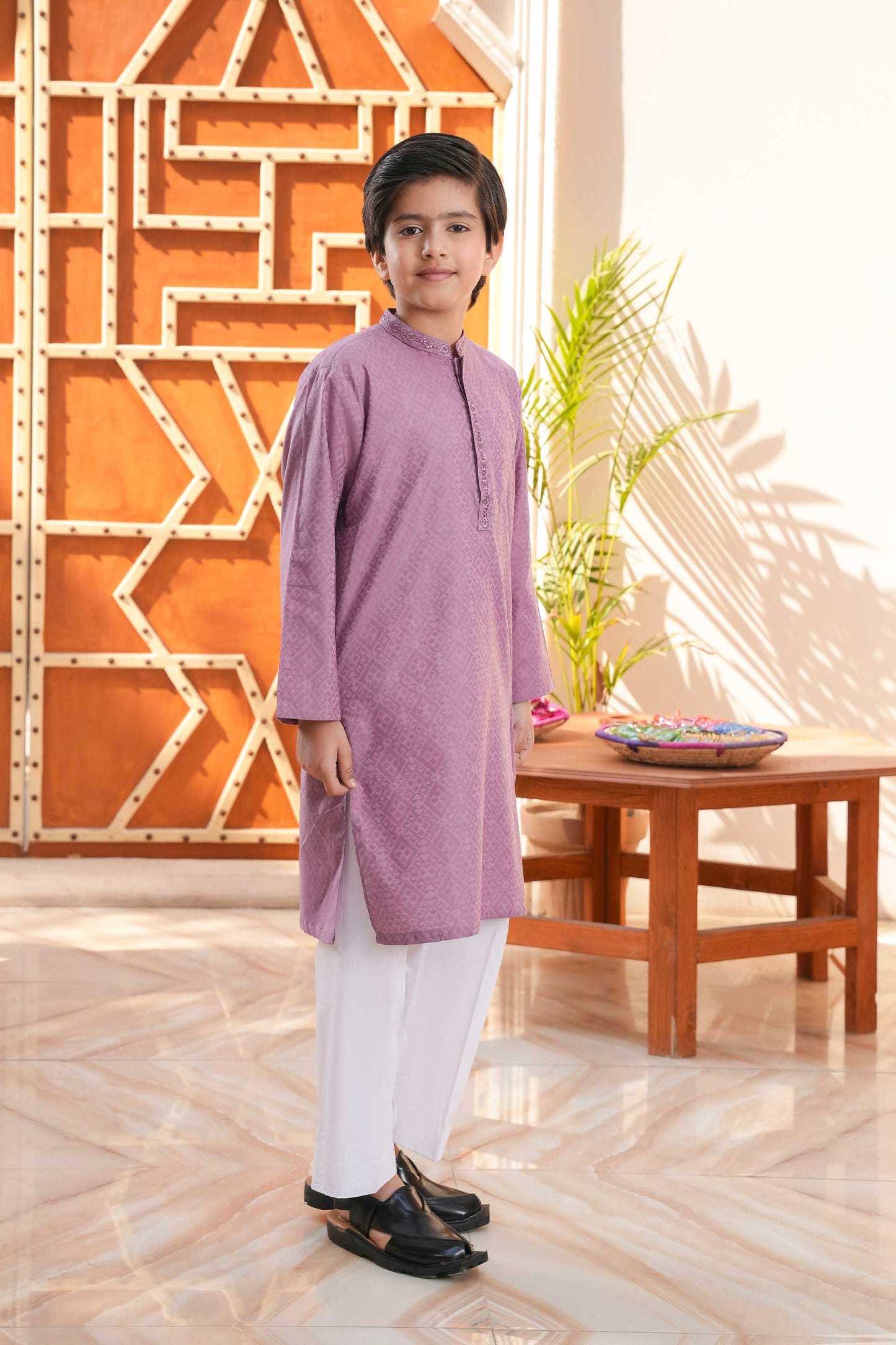 Kurta With Embroidery (MSFBSK-856)