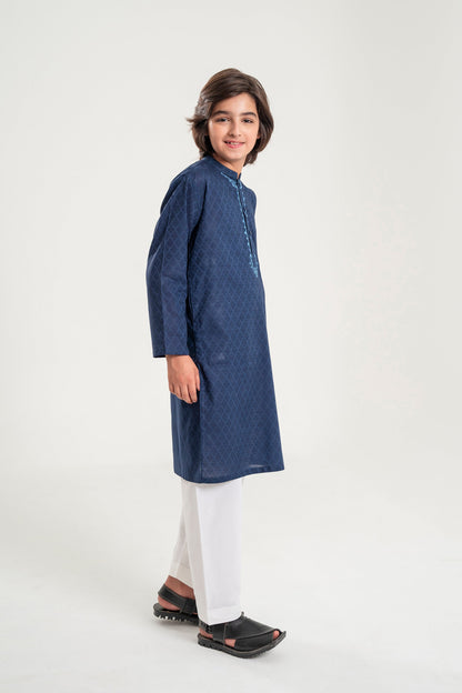 Kurta With Embroidery (FBSK-865)