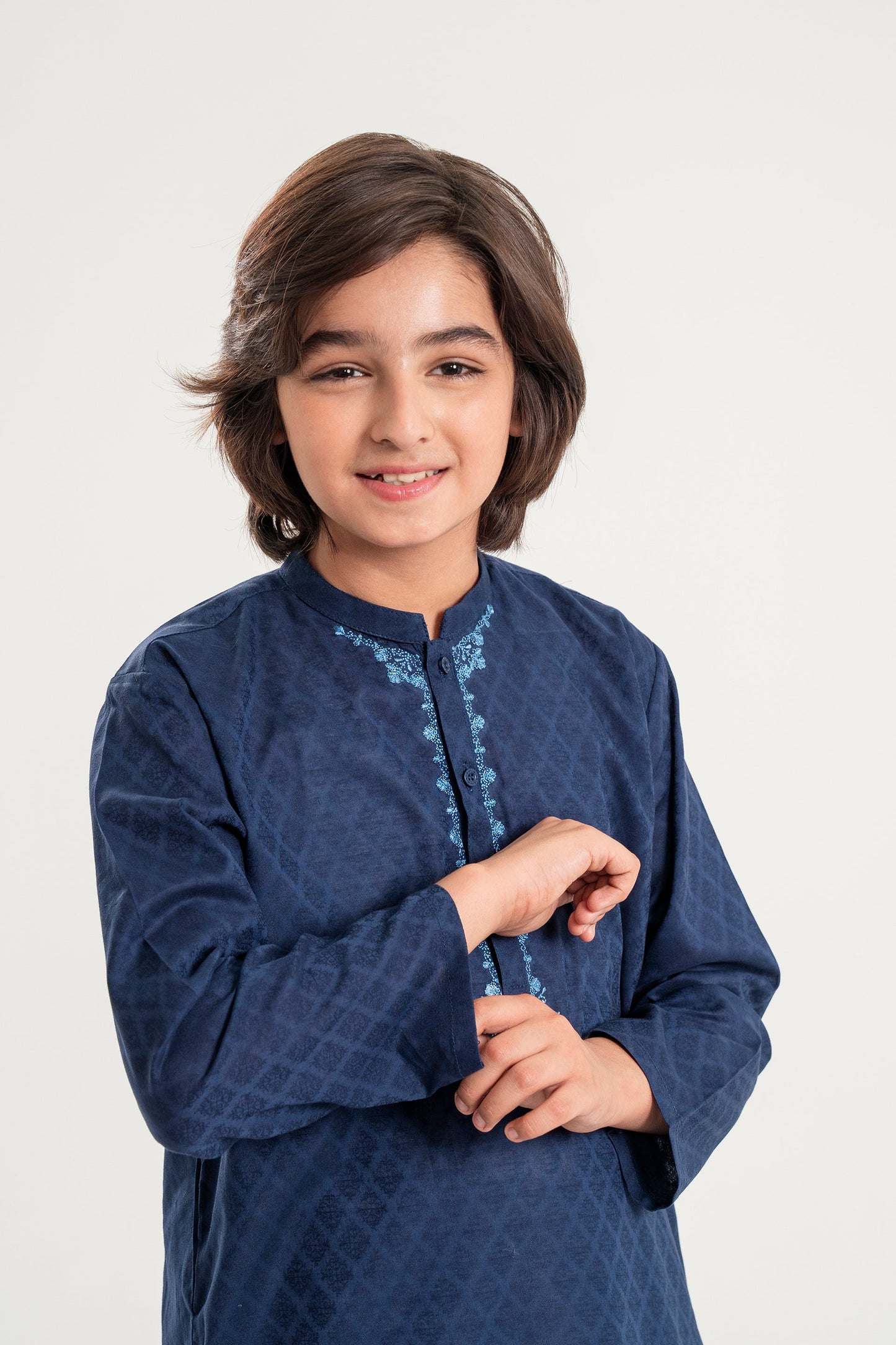 Kurta With Embroidery (FBSK-865)