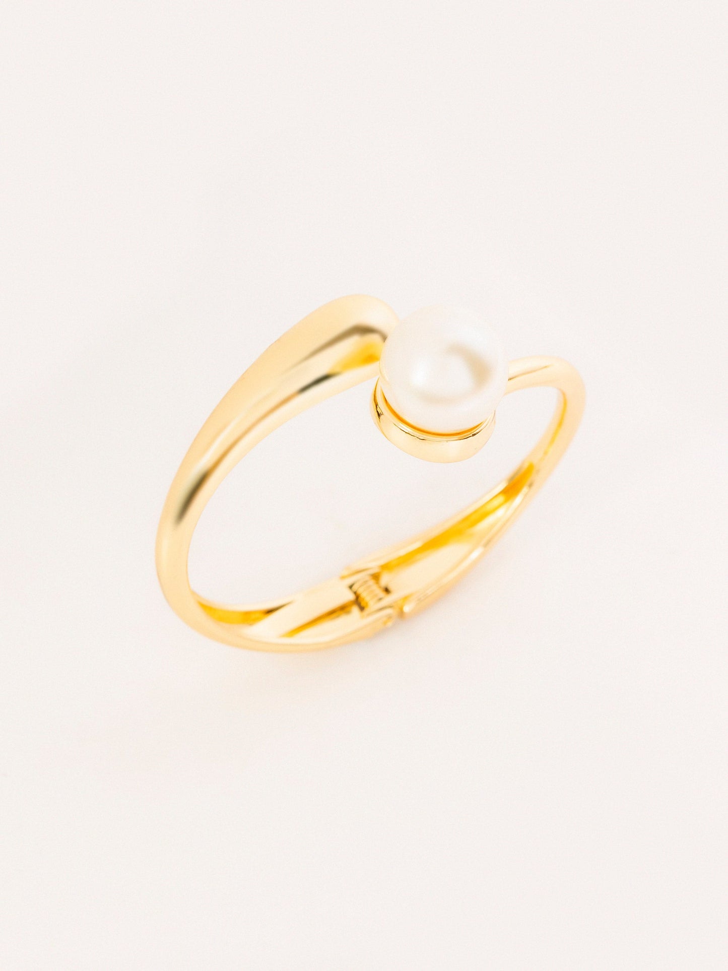 Pearl Tip Bracelet