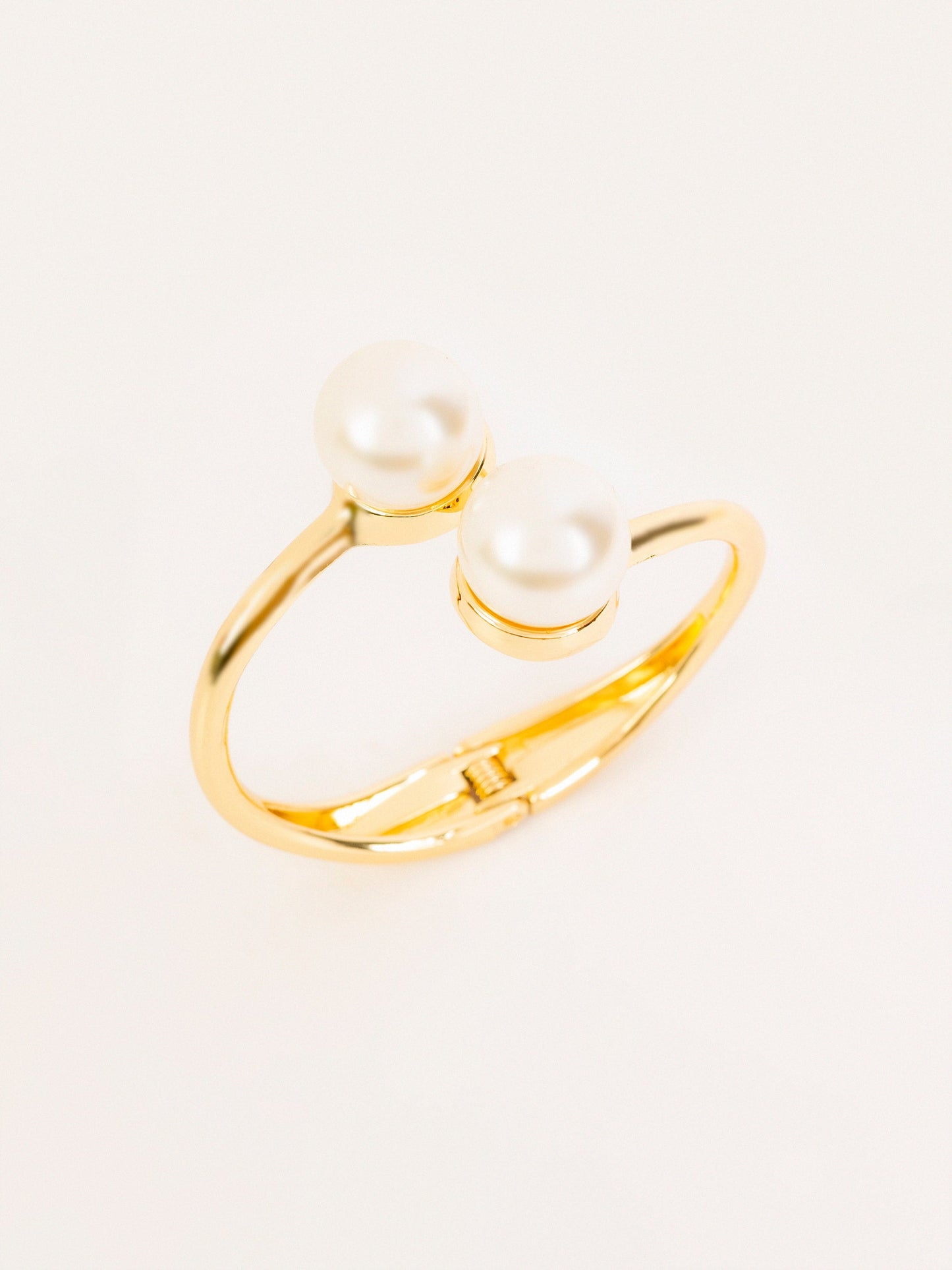 Pearl Hinge Bracelet