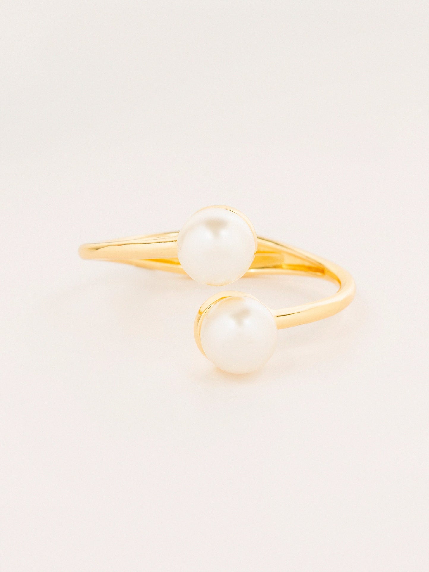Pearl Hinge Bracelet
