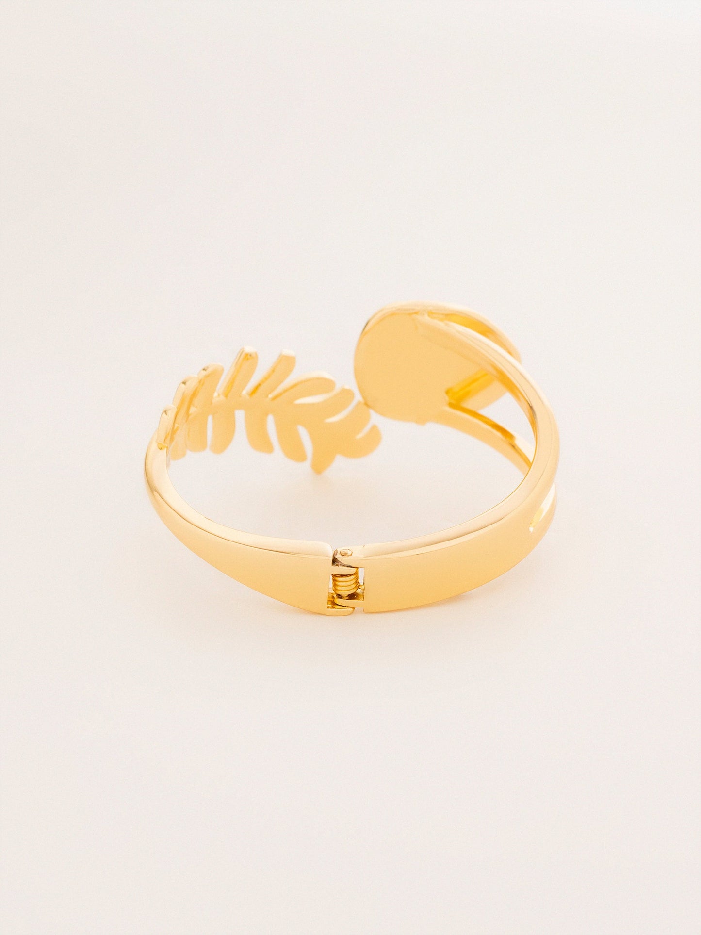 Leaf-Pebble Bracelet