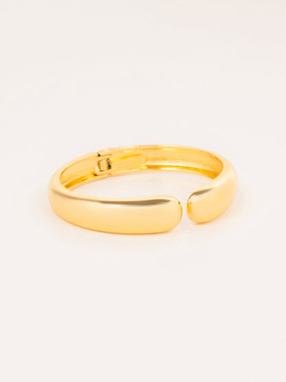 Minimalist Smooth Bracelet