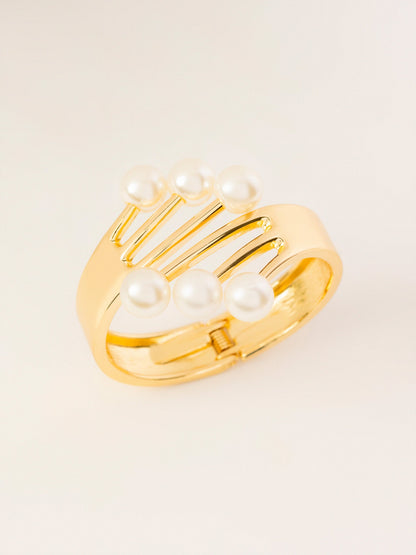 Pearl Fan Cuff Bracelet