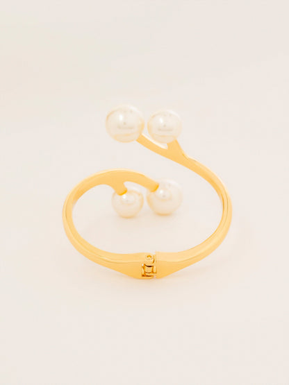 Pearl Cluster Bracelet