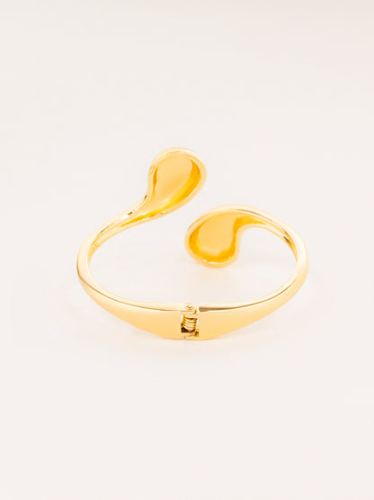 Tear Drop Bracelet
