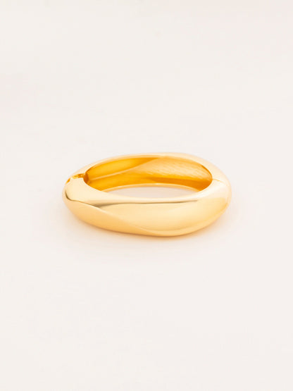 Bold Twist Bracelet