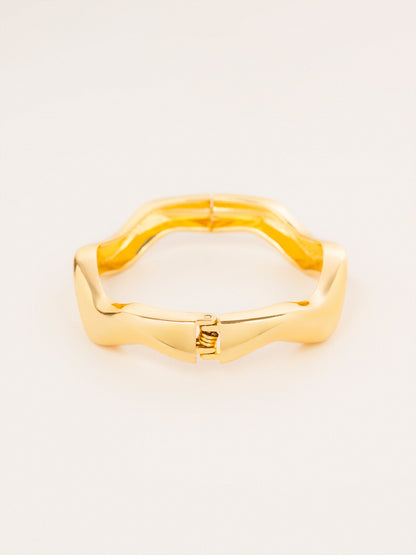 Wavy Bangle Bracelet