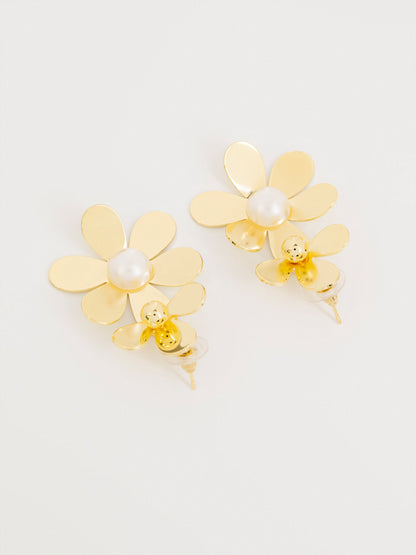 Flora Pearl Drop Earrings