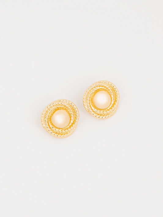 Pearl Stud Earring