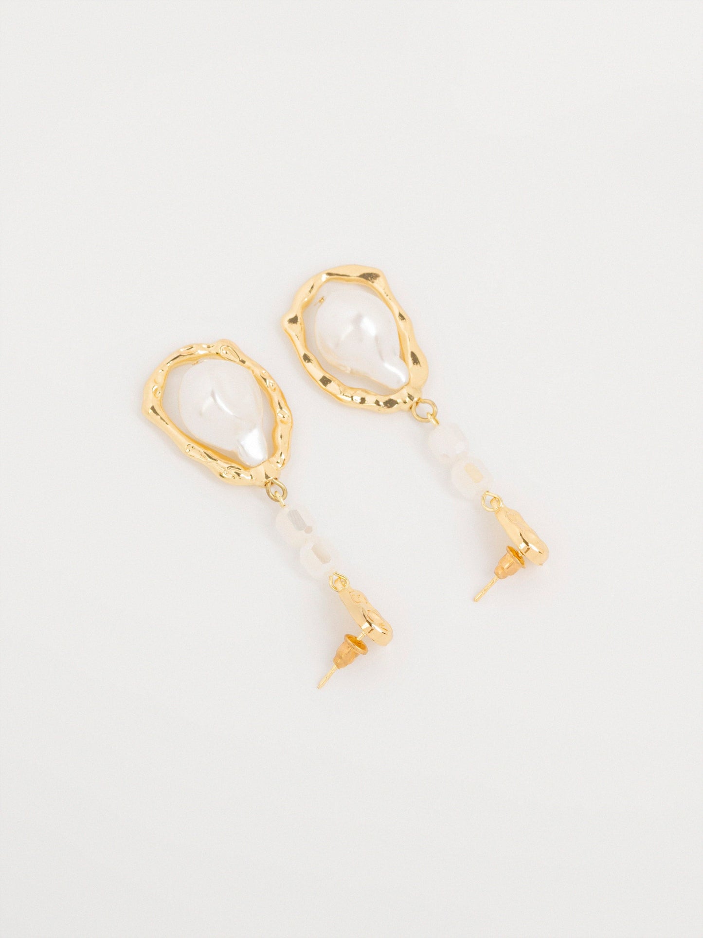 Pearl Drop Earrings