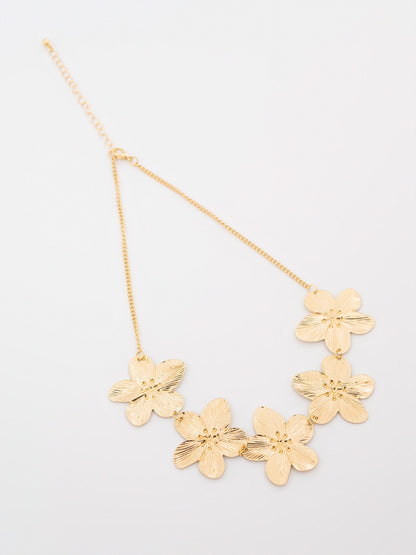 Floral Pendant Necklace