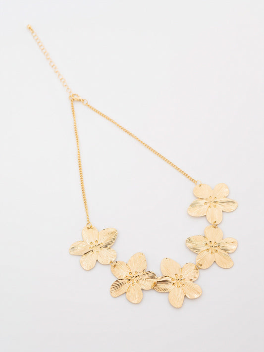 Floral Pendant Necklace