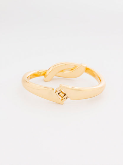 Twisted Knot Bangle