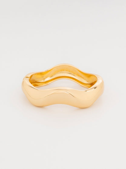 Wavy Bangle Bracelet