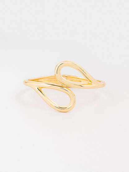 Fluid Curve Bracelet