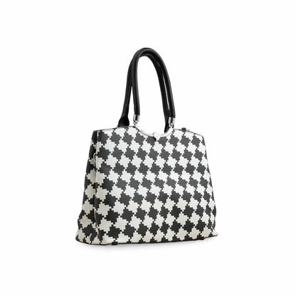 Blkwht Formal Hand Bag P36282