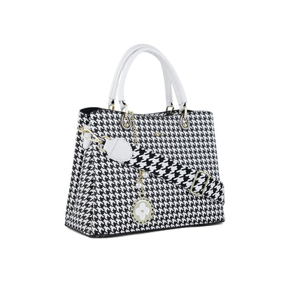 White Formal Hand Bag P36285