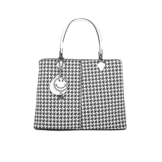 White Formal Hand Bag P36290
